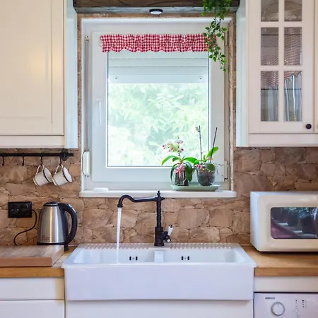 Amazing In With Kitchen * Srinjine